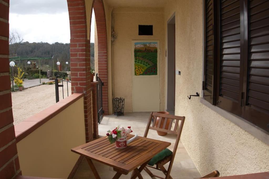 Casa Vacanze Podere San Giusto Вольтерра Екстер'єр фото